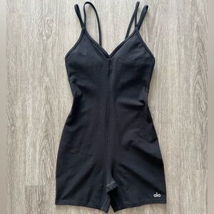 ALO Yoga Alosoft Suns Out Onesie